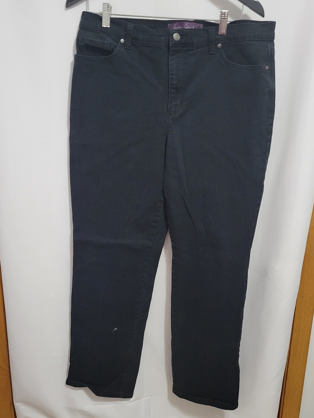 Gloria Vanderbilt "Amanda" Black Jeans, Size 14